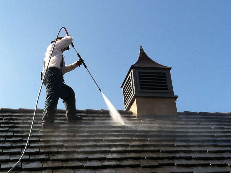 Power Washing Tile Roof Services in Huntington Beach